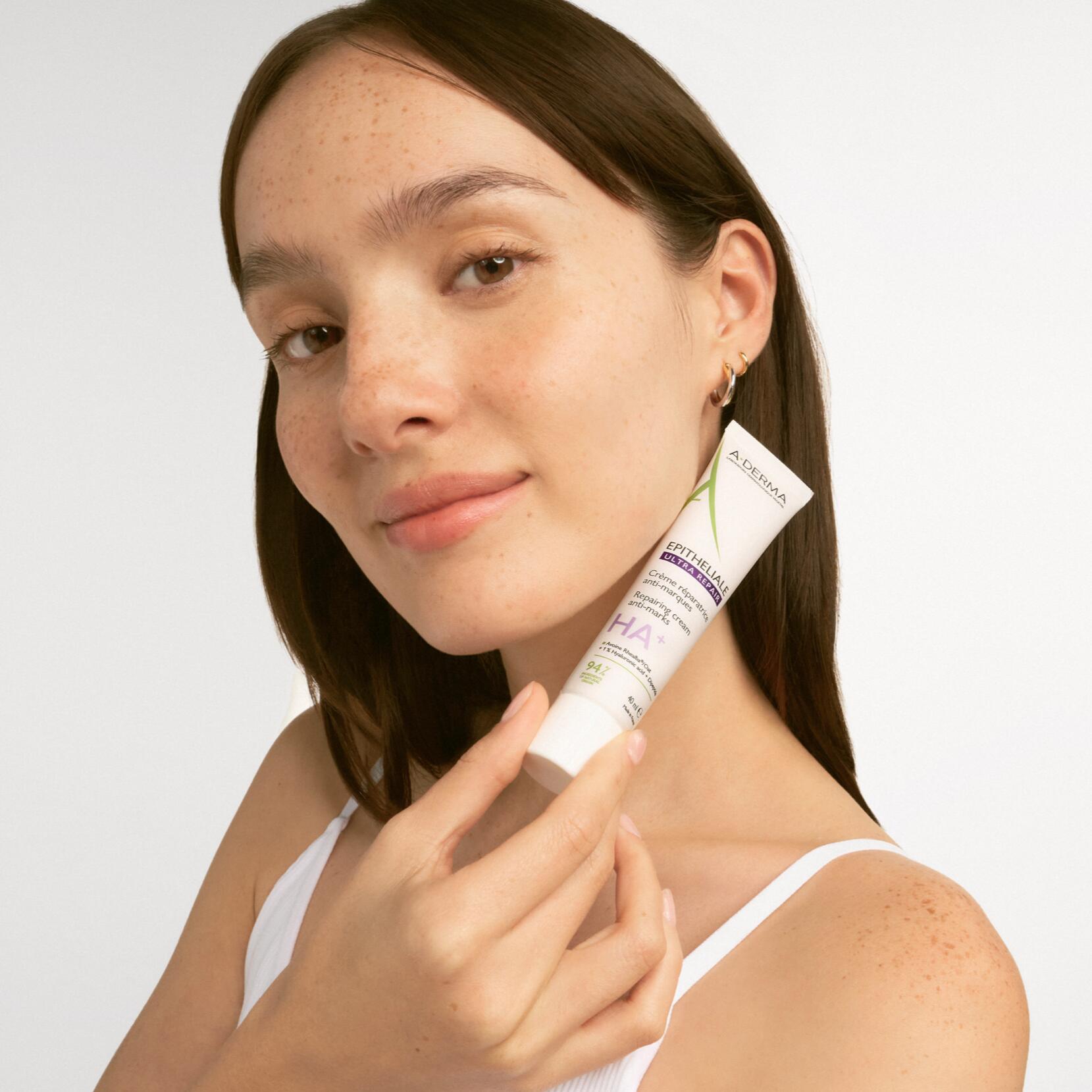 AD_EPITHELIALE_REPAIRING-CREAM_KIT-MASTER_SIZING_ADVOCACY_FULL FRAME_11-2025_1x1